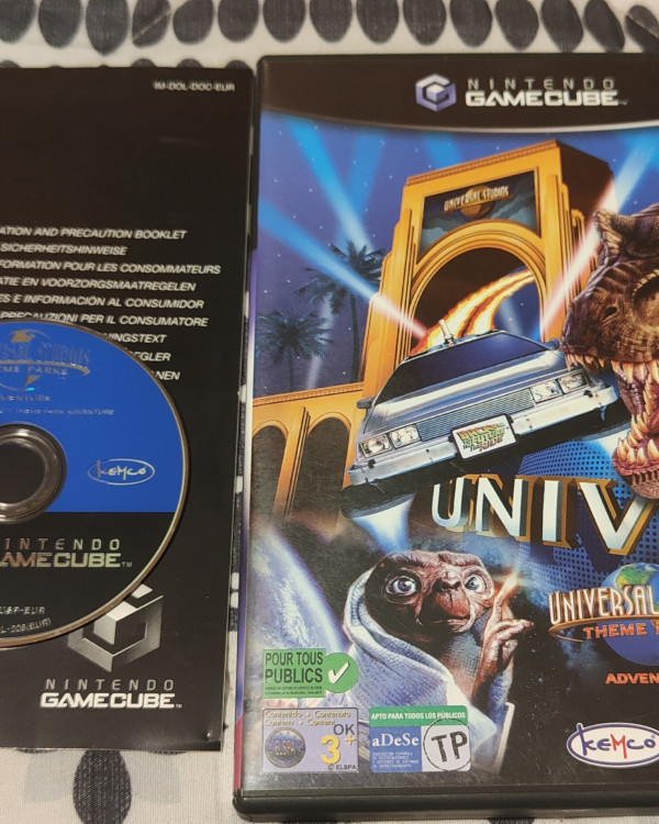 Universal studios game cube - RetroGamingMarket